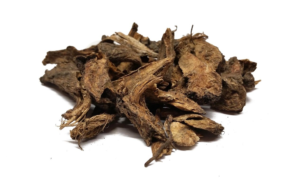 Химический состав и лечебные свойства корня девясила