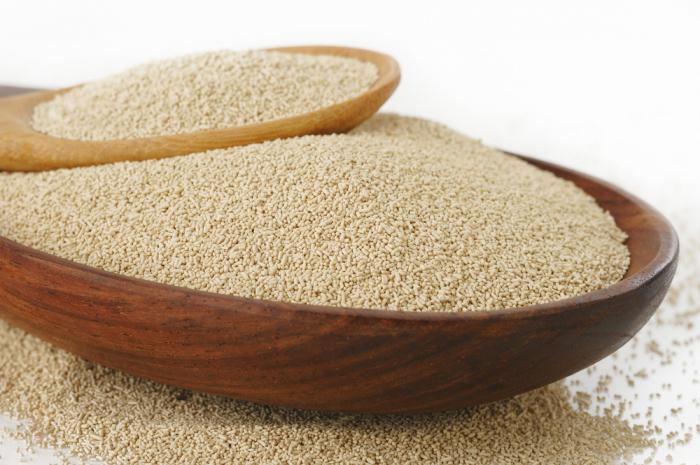 Как приготовить омолаживающую маску из дрожжей?