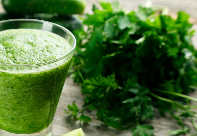 Как можно использовать отвар из петрушки?