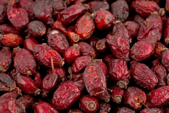 Как приготовить отвар из сухого шиповника