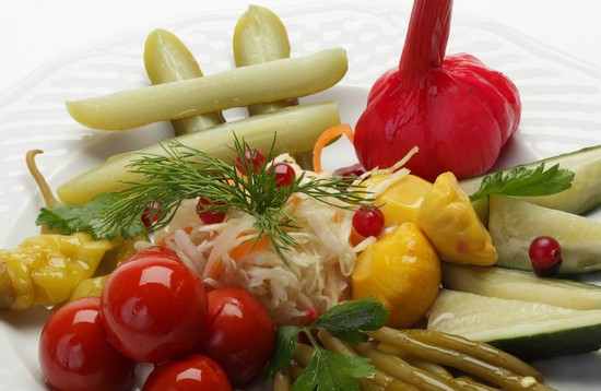свежие и квашеные овощи
