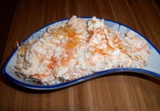 Соединим творог с морковью