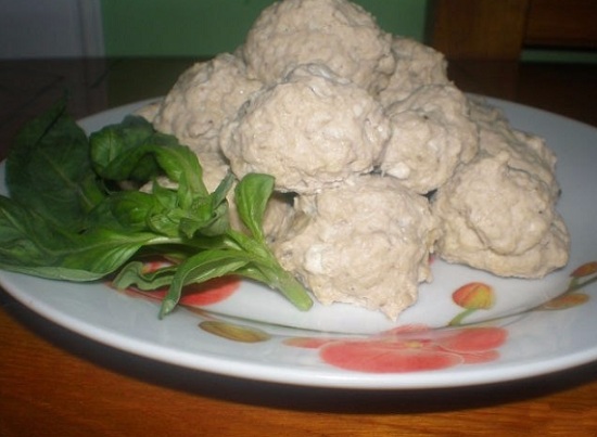 Тефтели на пару в мультиварке для ребенка