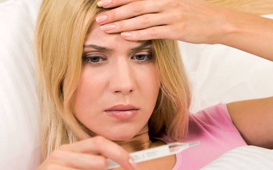 Холодный пот: причины у женщин